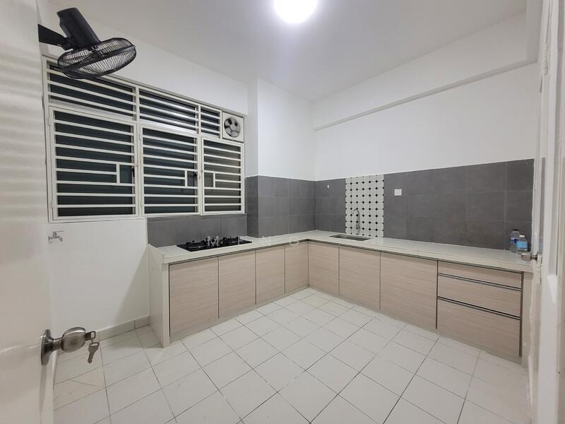 Elit Heights @ Bayan City - 5