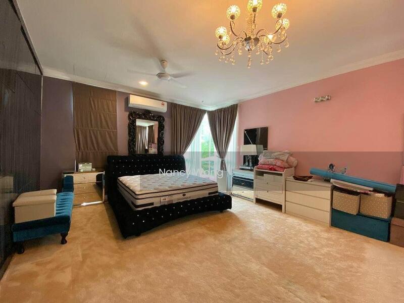 Bungalow at Seri Kembangan - 2