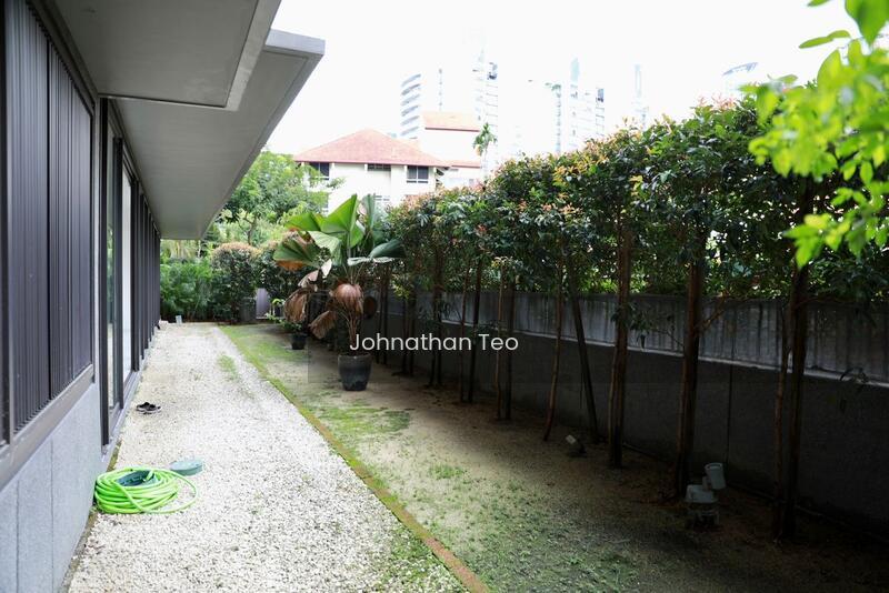 Dedaun Condominium - 4