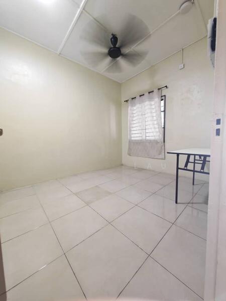 Taman Universiti - 5