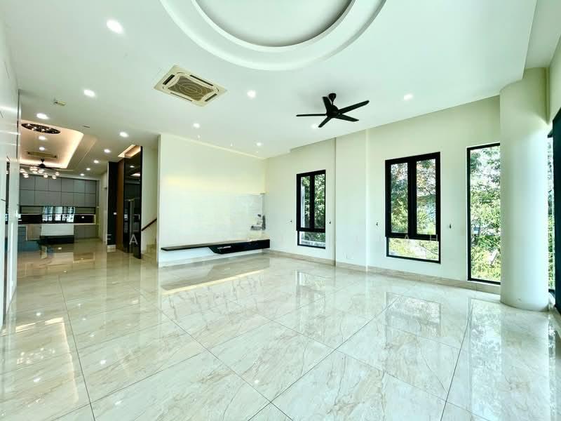 Country Heights Damansara - 5