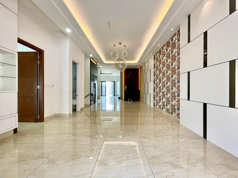 Country Heights Damansara - 3