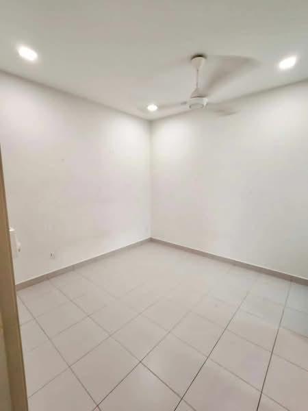 Bandar Puncak Alam - 4