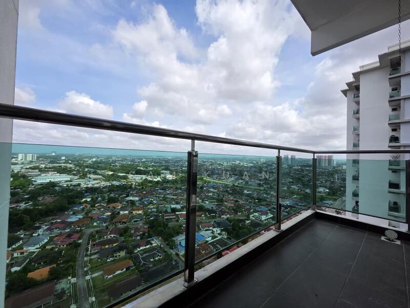 M Condominium @ Larkin - 1