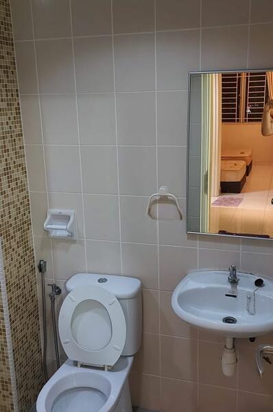 Metropolitan Square - 4