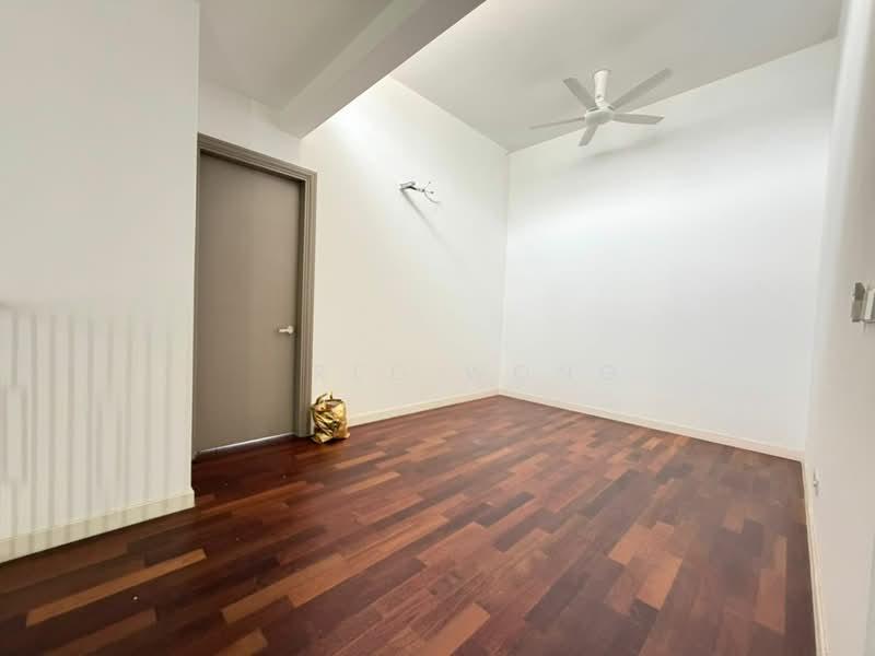 2 STY SUPERLINK HOUSE @ MAPLE RESIDENCE - 4