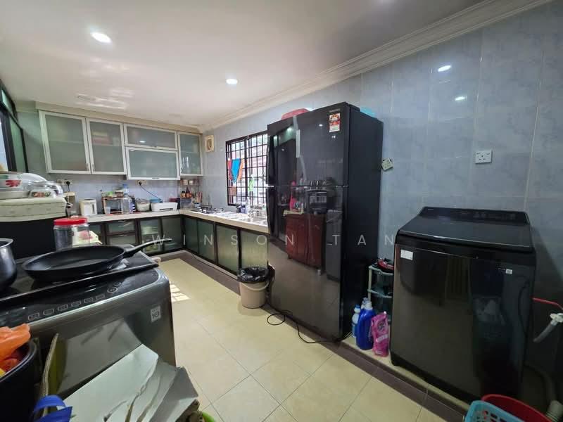 Taman Johor Jaya - 5