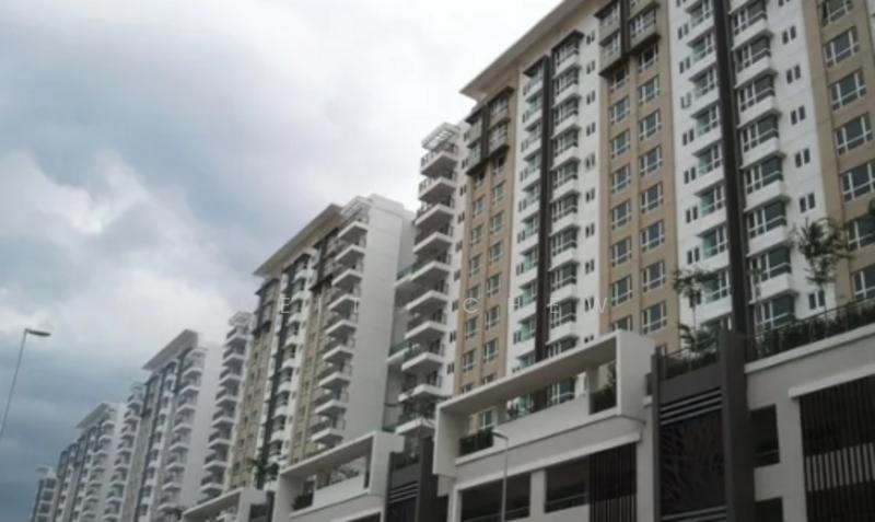 First Residence (Residensi Unggul) - 1