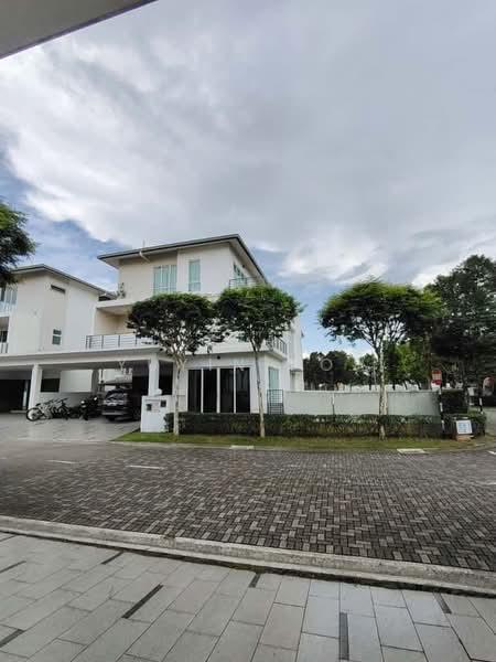 Isola Villa @ Senibong Cove - 2