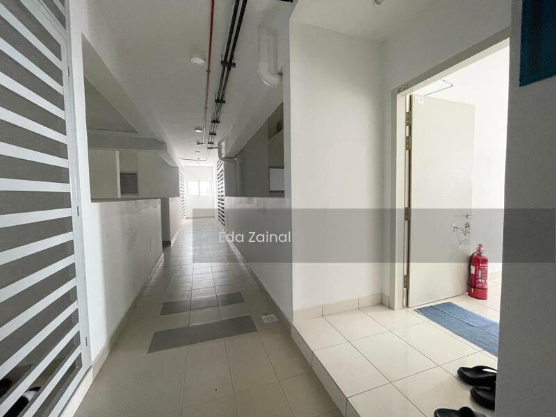 Alanis Residence - 4