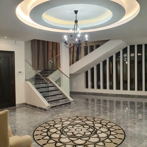Ukay Heights Bungalow - 3