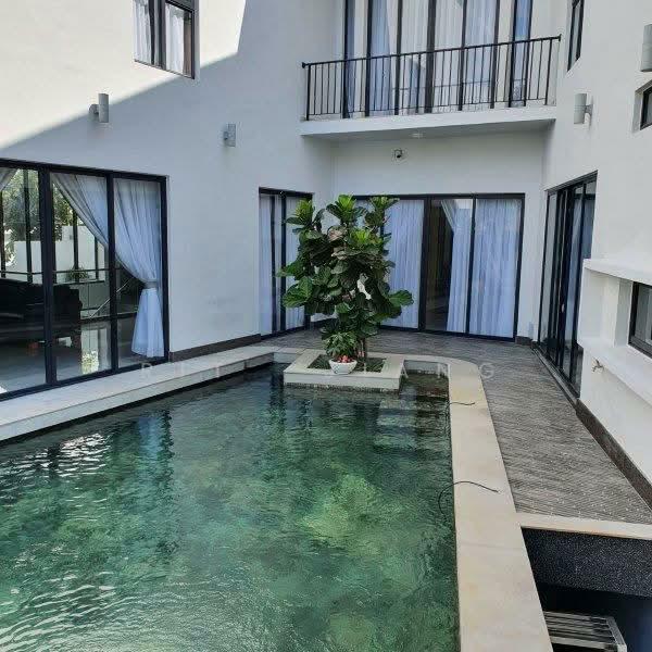 Ukay Heights Bungalow - 4