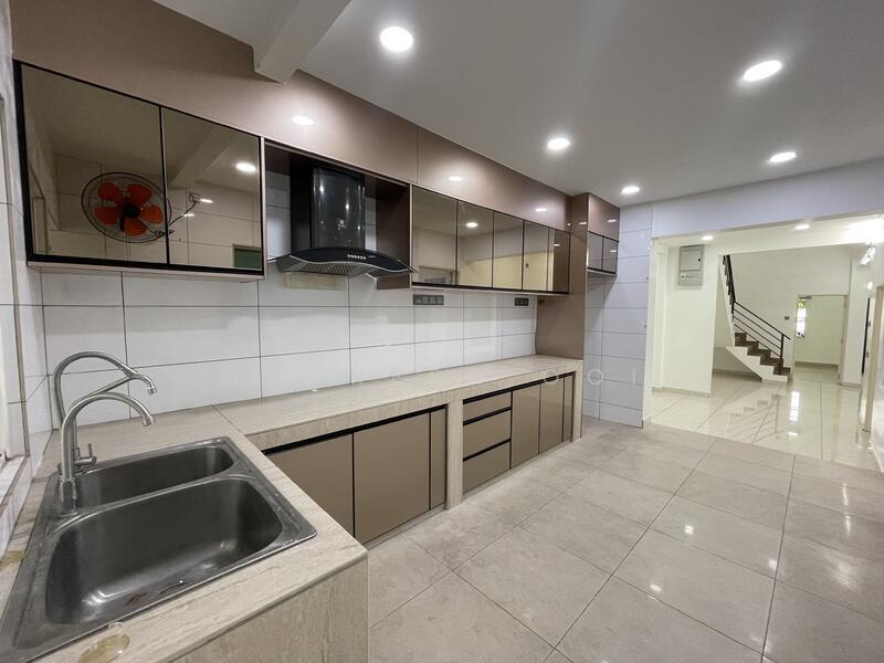 SS 3, Taman Universiti - 4