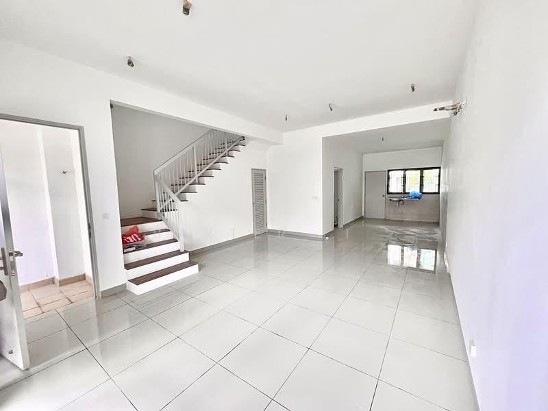 Mawar Indah @ Kota Seriemas - 2