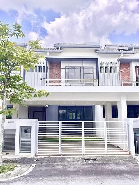 Mawar Indah @ Kota Seriemas - 1