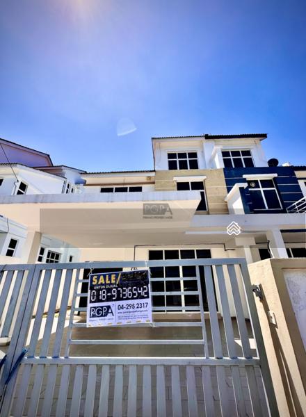 Semi-D house at Teluk Kumbar - 1