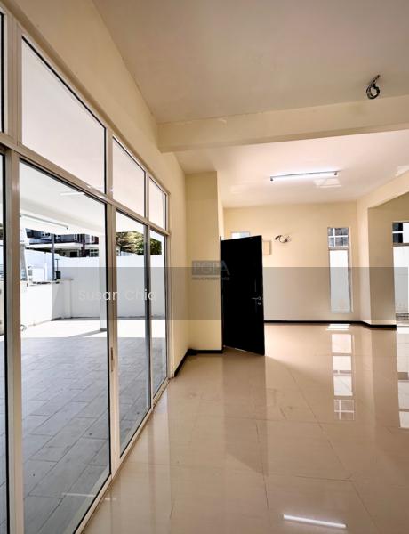 Semi-D house at Teluk Kumbar - 3