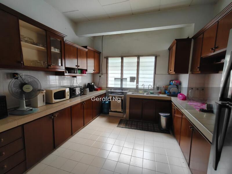 Petaling Jaya Seksyen 16 Section 16 Bungalow 2sty Land: 6650sf Seksyen 17 Section 17 - 4