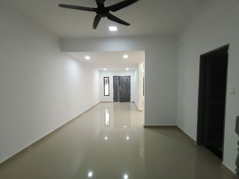 Taman Johor Jaya - 3