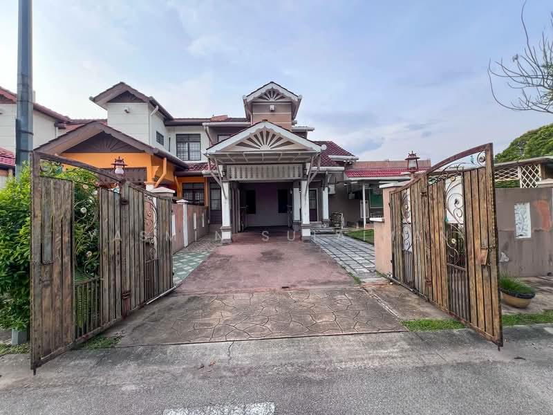 CORNER LOT Double Storey Terrace Alam Damai - 3