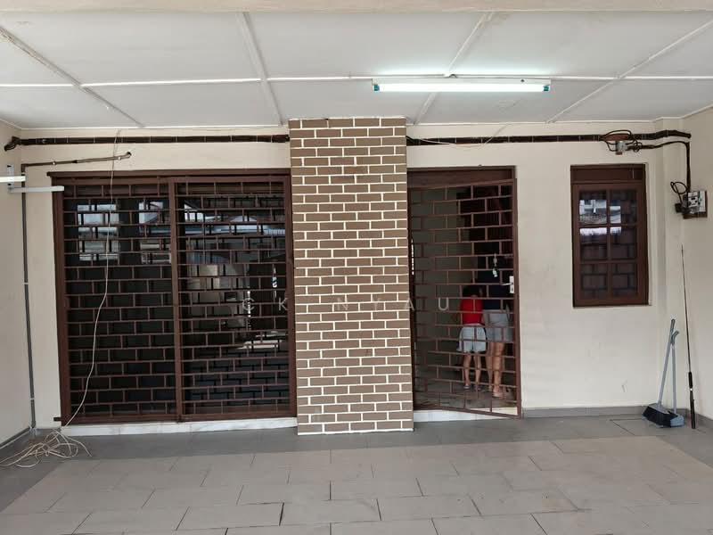 Ipoh taman soong choon renovated extended 2 storey house for sale - 4