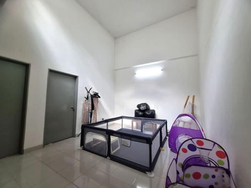 Aman Putri - 5