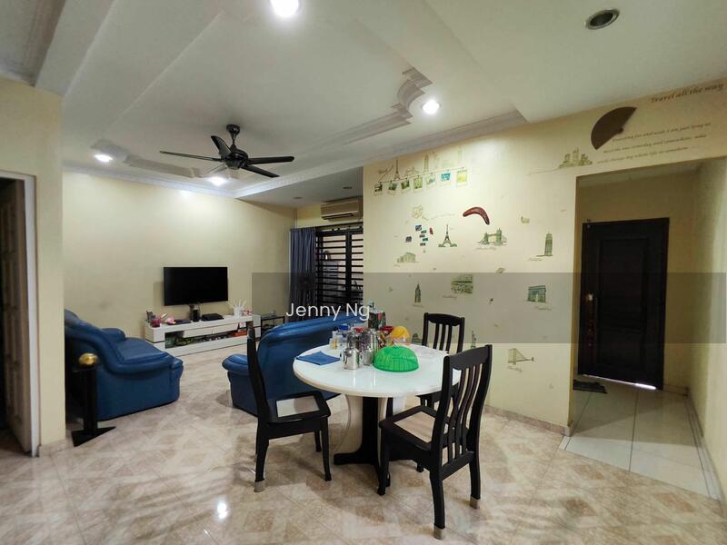 2 Sty Corner House at Tmn Silibin Ipoh - 4