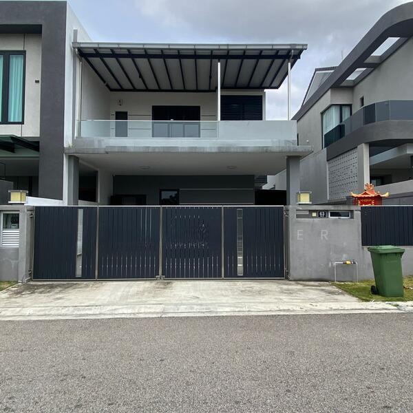 Taman Desa Tebrau 2 Storey Cluster - 1