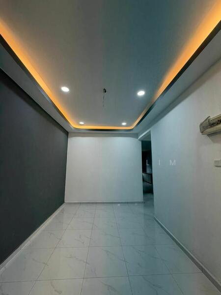 Taman Universiti - 4