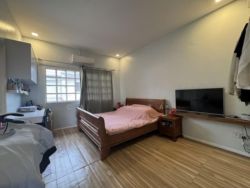 Cheap Renovated and Extended 2 Stry Terrace House at Happy Garden - 2