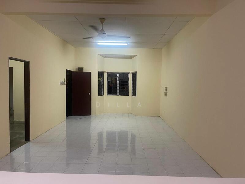 Taman Desa Melor Serendah - 4