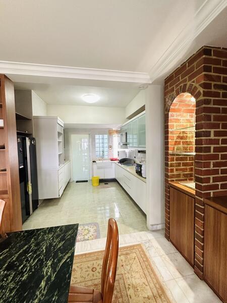 Aloha Tower Condominium - 5