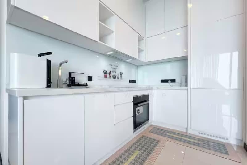 Alanis Residence - 3