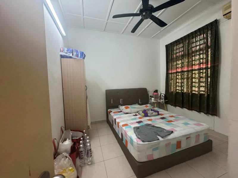 BUKIT INDAH BANDAR NUSAJAYA - 4