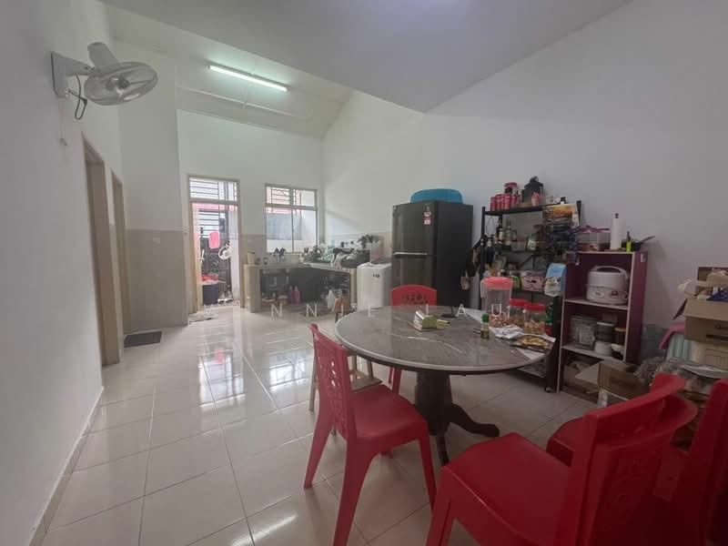 BUKIT INDAH BANDAR NUSAJAYA - 2
