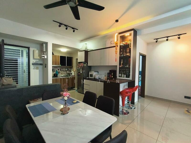 D'Secret Garden (Pangsapuri Kempas Indah) - 3