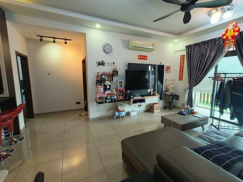 D'Secret Garden (Pangsapuri Kempas Indah) - 1