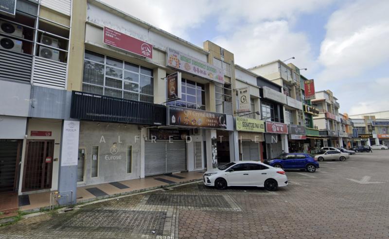 Taman Mount Austin - 3