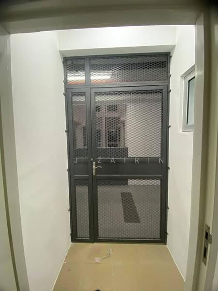 Residensi Anggerik Wira - 4