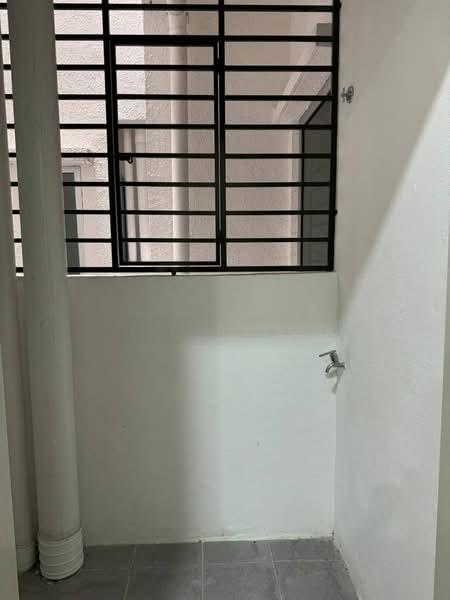 Residensi Anggerik Wira - 3