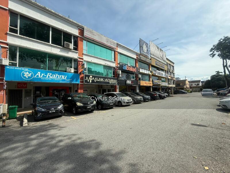 3-sty Shop for Sale Pusat Perdangangan Selaseh@Batu Caves - 5