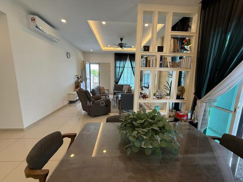 TAMAN ANJUNG GAPAM - 4