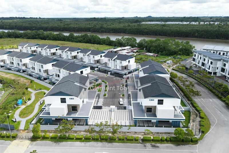 Semi-D house at The Northbank - 3