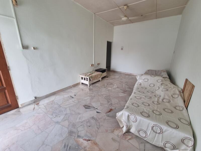 Single Storey Terrace @ Kepong Baru - 1