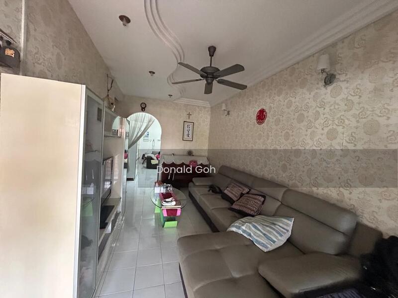 Menglembu Corner Lot Single Storey Terrace House - 4