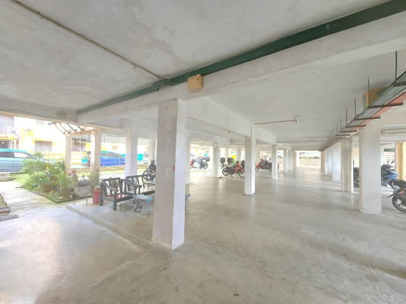 Taman Plentong Utama - 3