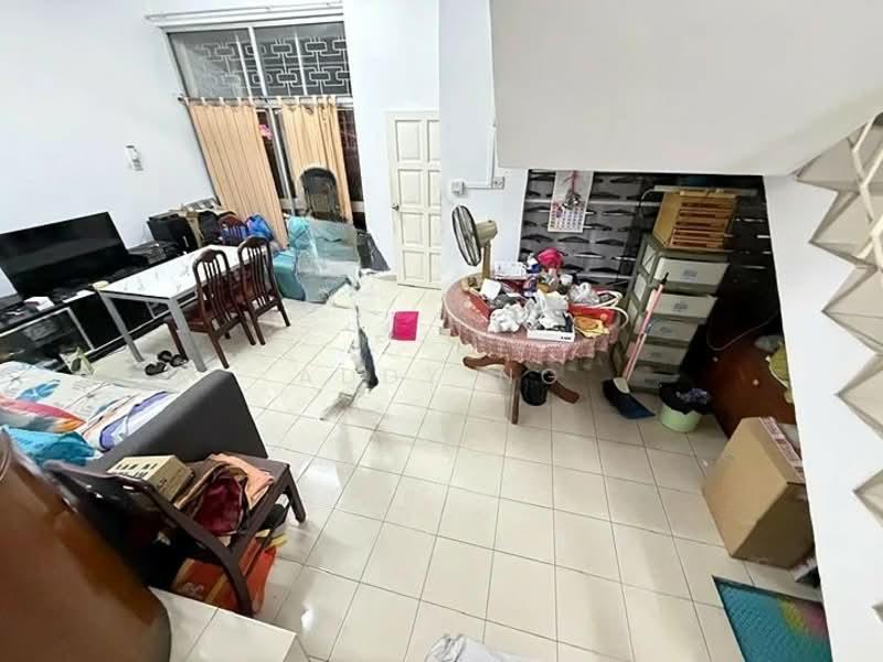 Taman Pertama - 2