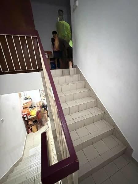 Taman Pertama - 5