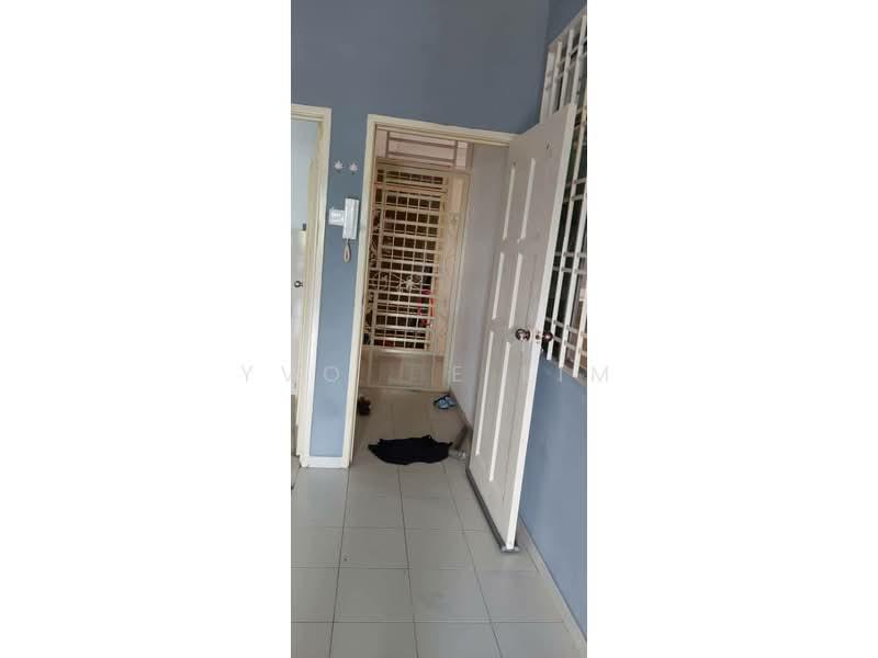 Lake View Suites - 2