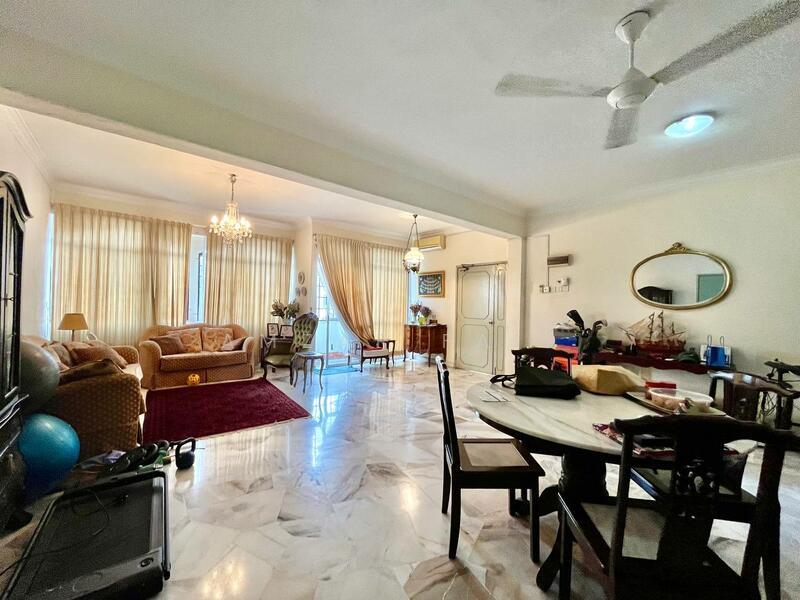 Apartmen Kampung Tunku - 3